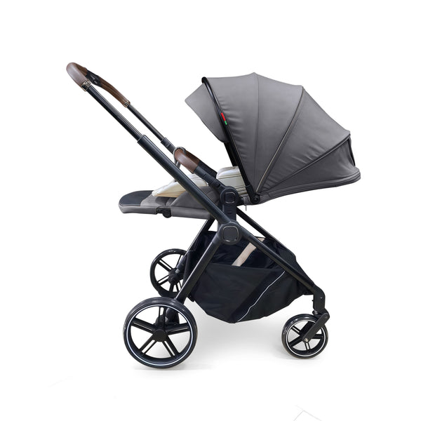 AERIS Lightweight Stroller